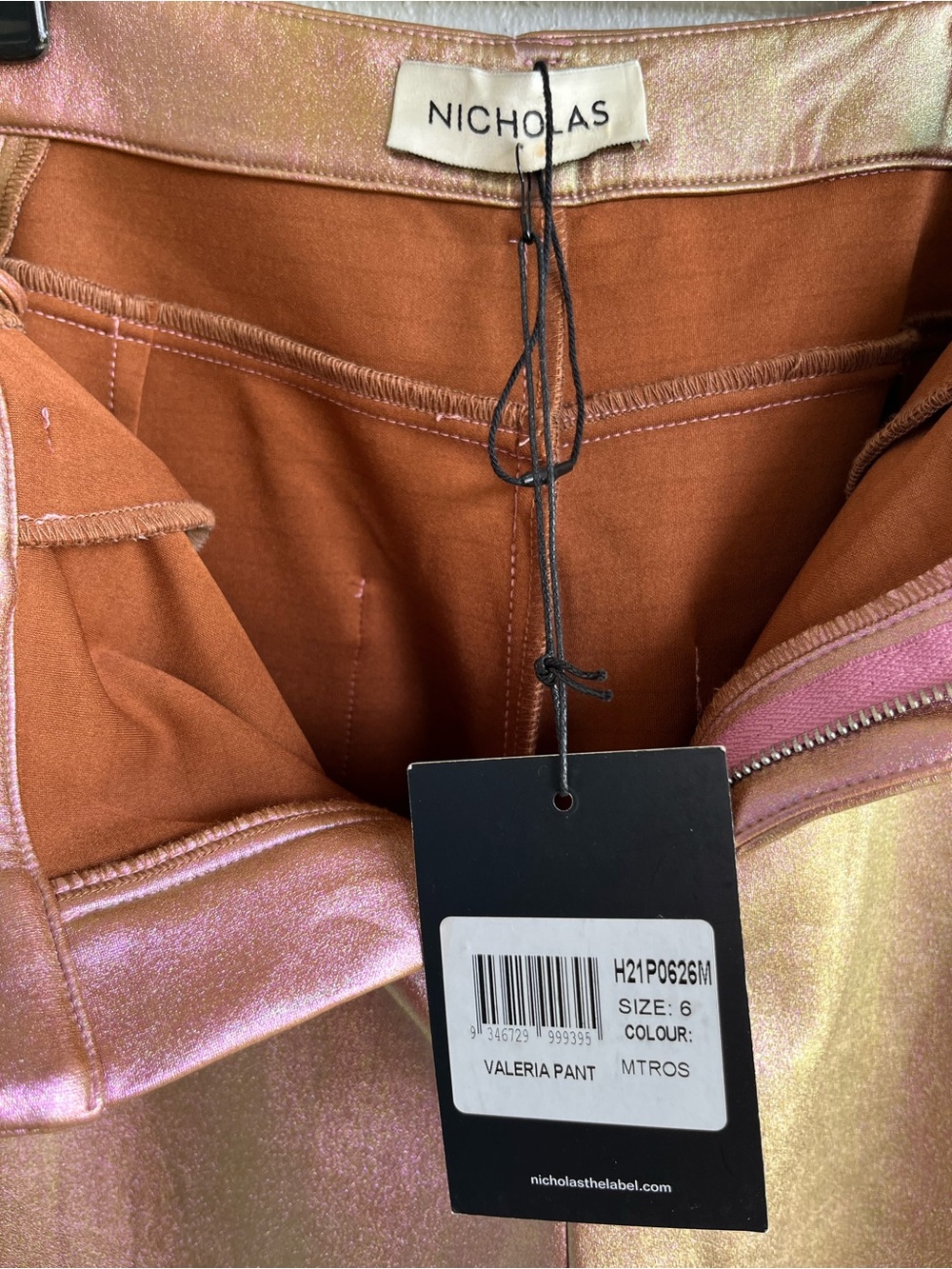 NWT NICHOLAS Metallic Pink Rose Faux Leather Lace Up Valeria Pant in Size‎ 6 - Picture 3 of 9